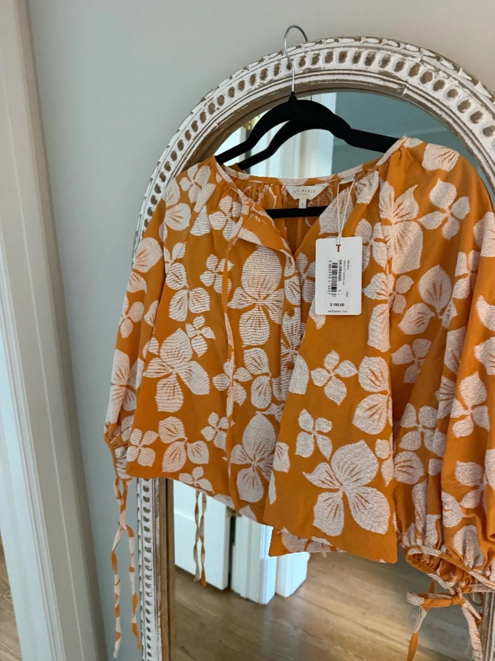 Ted Baker - Picture 1 of 4